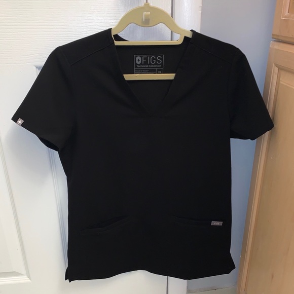 Figs Tops Figs Black Scrub Set Poshmark